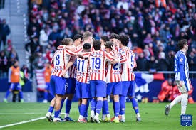 冰壶世锦赛：中国女队爆冷击败瑞典