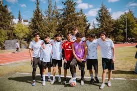 布伦森在东部赛区超越马克西，获得第二名